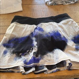 Lululemon Athletica Black and Blue Skater Skirt